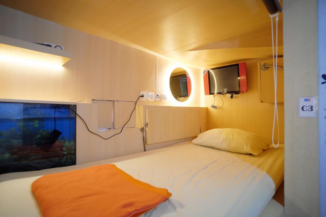 Hotel kapsul Inap At Capsule Bandung
